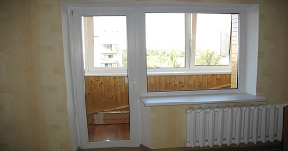 Ремонт балконной двери Салехард, цена от 996 руб.
